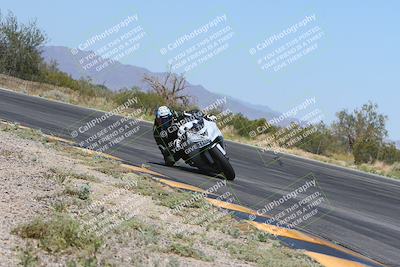 media/Apr-13-2024-SoCal Trackdays (Sat) [[f1617382bd]]/8-Turn 3 Inside (1145am)/